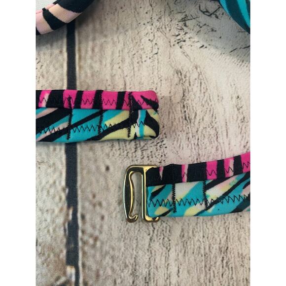 SHADE & SHORE Women’s Tropical Bikini Top / Size: 34B - Picture 7 of 8